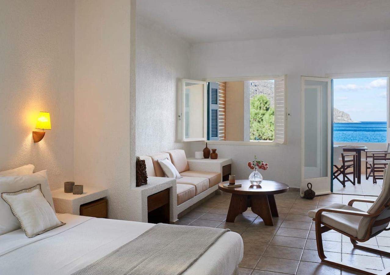 Plaka Sea Front Residence 伊罗达 外观 照片